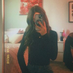 Meet your Posher, Shirel